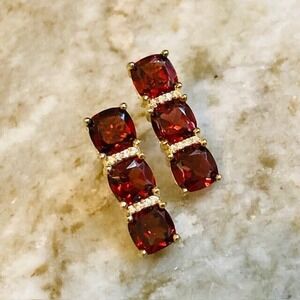 NWOT $399 Cabernet Garnet Stauer Three Stone Cushion Cut Sterling 925 Earrings